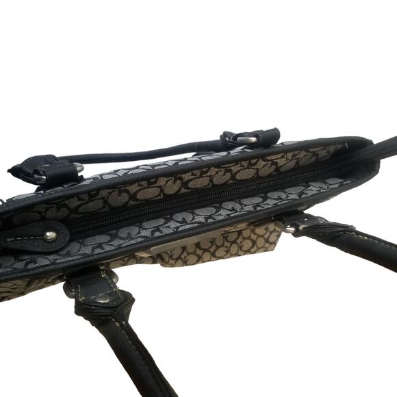 Guess Shoulder Bag with All Over Logo, Black Gray - Picture 9 of 13